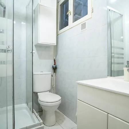 Superb Design And Bright Apt Pere Lachaise Apartamento